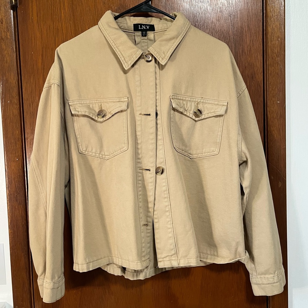 tan cropped jacket